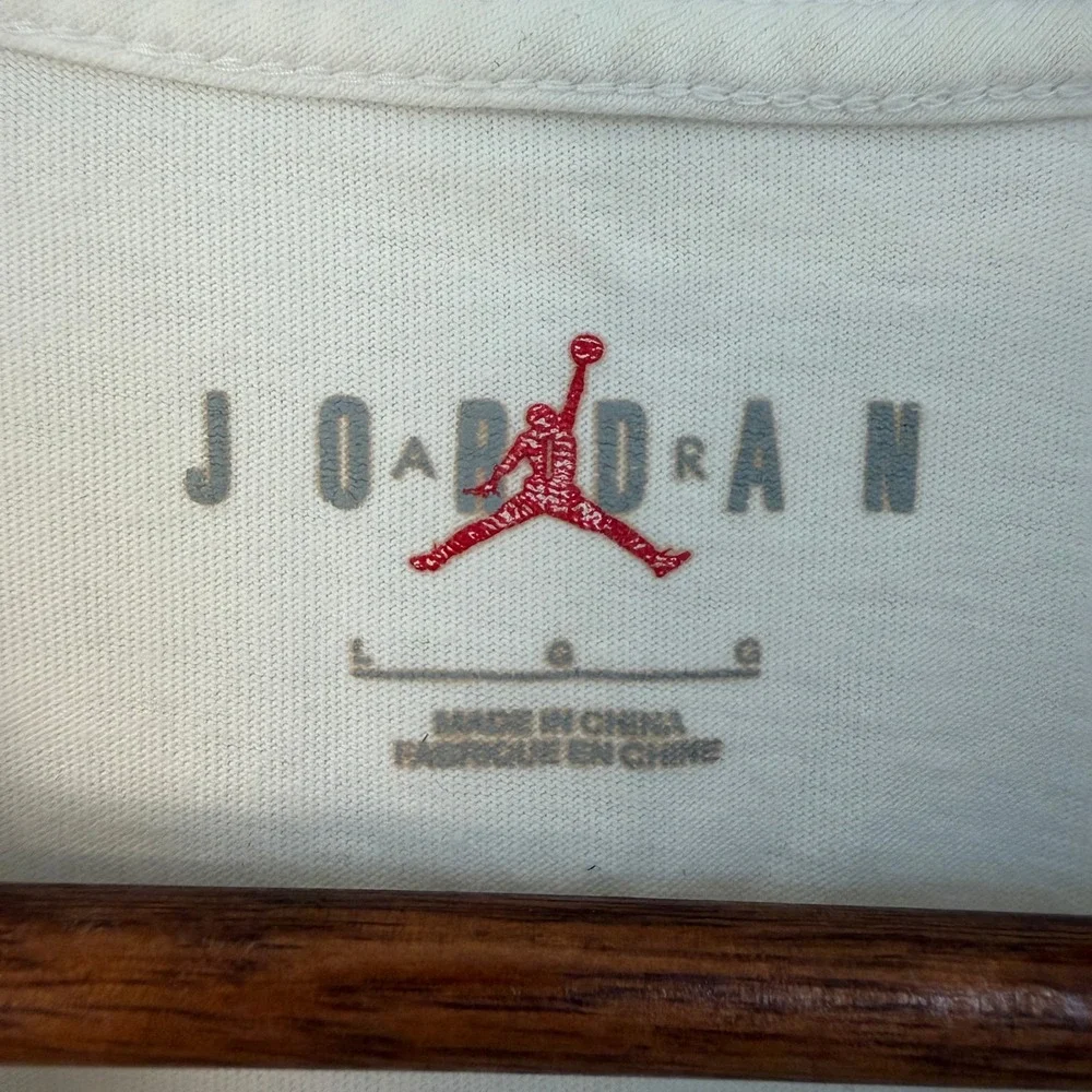 Jordan Graphic T-Shirt Mens Large White Jumpman Sporty Streetwear Tee